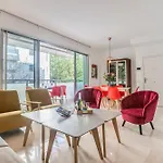 Modern Next The Appartement