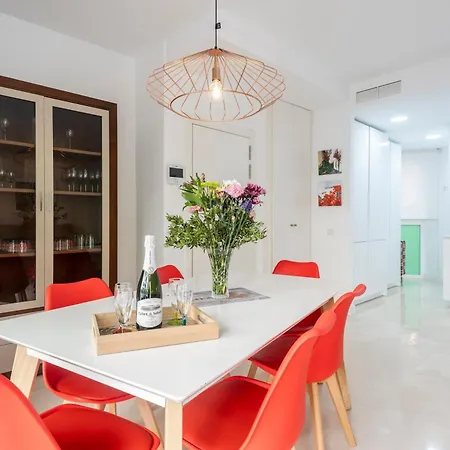 Modern Next The Apartment *